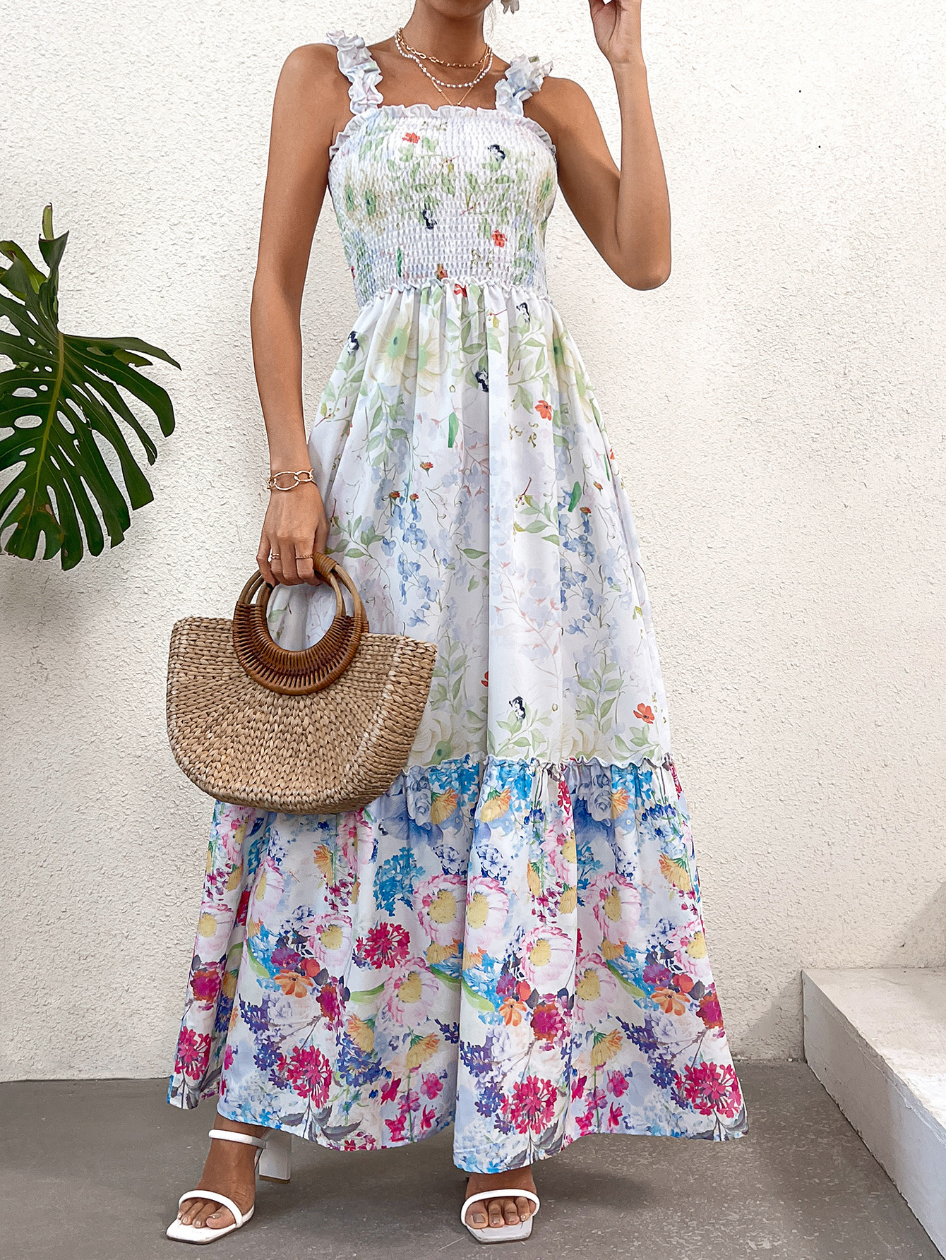 Specialized niche design style floral dress summer new item backless long dress
