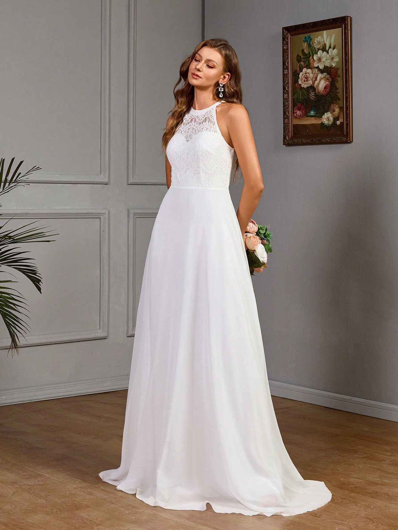 Fashionable neck hanging embroidered slit dress with slim fit and ground falling fish tail temperament evening gown