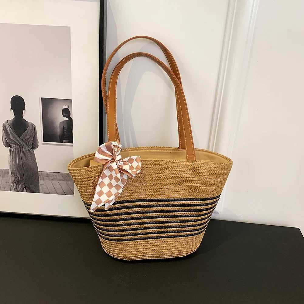 Women Straw Tote Handbag Large Capacity Crochet Beach Handbag Zipper Closure Weaving Striped Handbag Ladies Summer Daily Bag W250524