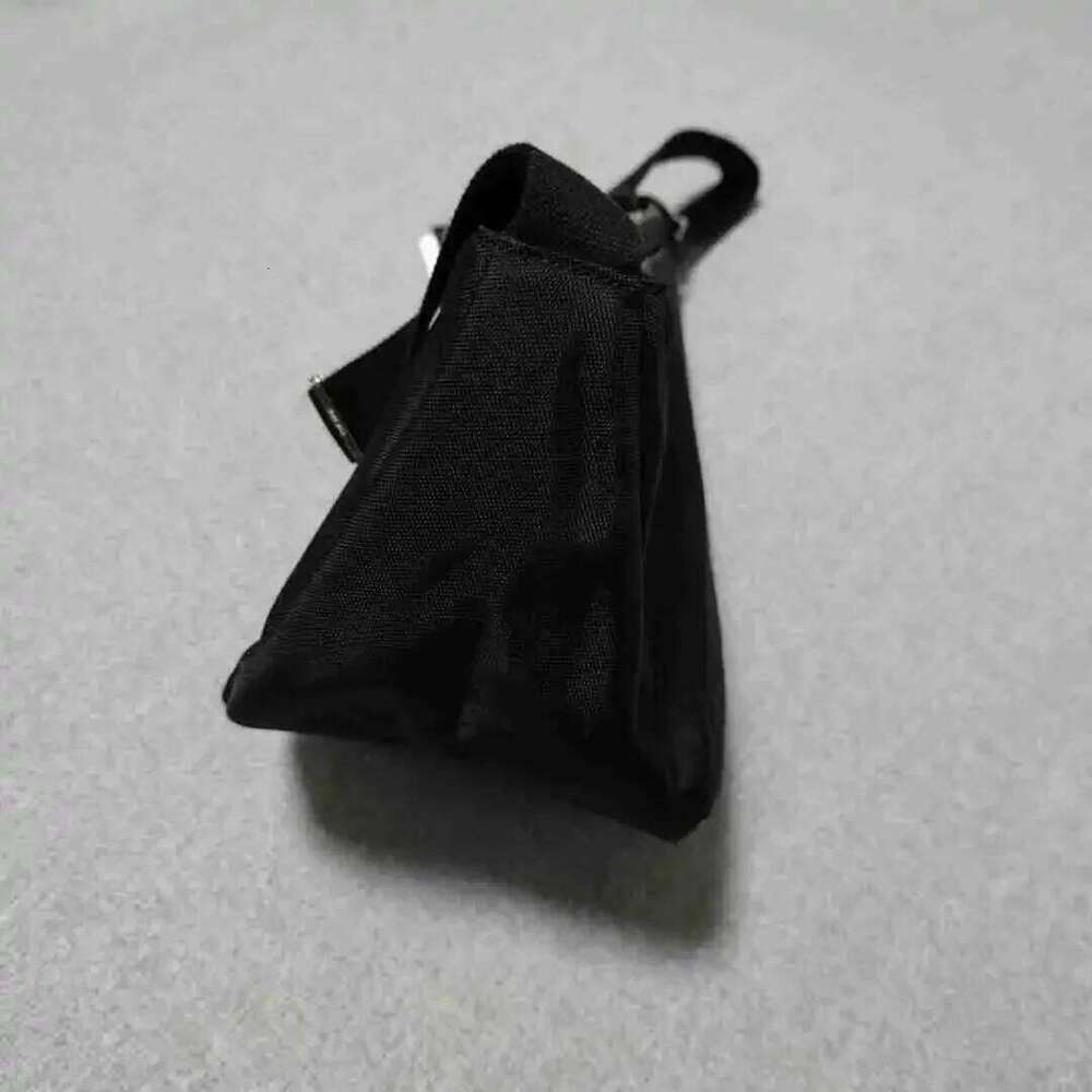 Women's Bags Designer Designer Half Moon Underarm Bag, Waterproof Nylon Fabric, Lightweight Crossbody Bag