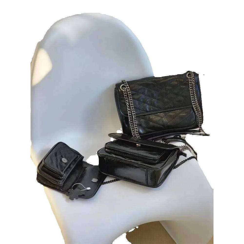 Designer Luxury Designer Luxury Vintage Women Chain Strap Messenger Oil Wax Cow Leather Shoulder Bag Autumn New Office Ladies Work Crossbody Bags Satc