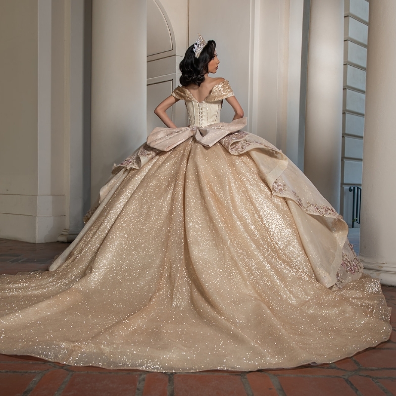 Gold Shiny Quinceanera Dresses Ball Gown Off The Shoulder Applique Beading Crystal Bow Tull Party Birthday Sweet 16 Dress Vestidos 15 Anos