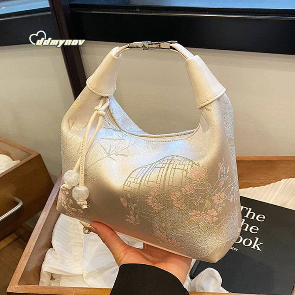 Design Chinese Style Small Crossbody Bags for Women 2025 Designer Fashion Handbags and Purses Sweet Shoulder Bag ddmynov