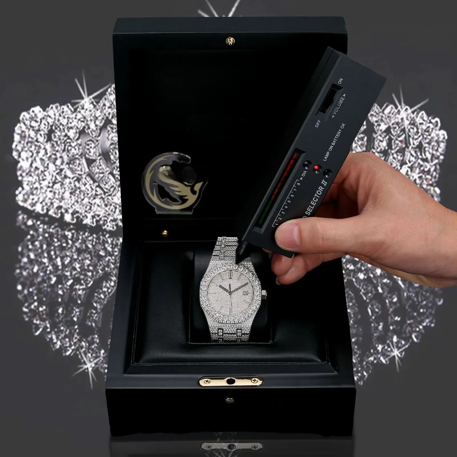A high-quality antique, fully frozen VVS transparent moissanite designer men's watch for fashionable and successful men, a symbol of status, free shipping