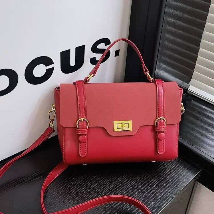 Chic Designer Crossbody Bag For Women Smooth Leather Shoulder Handbag Adjustable Strap Ladies Casual Everyday Purse