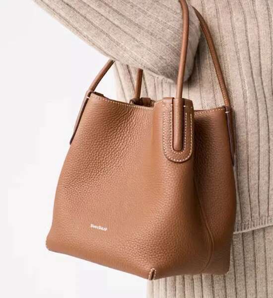 Shopping basket new style single shoulder messenger high grade commuter handbag first layer cowhide women s bucket bag