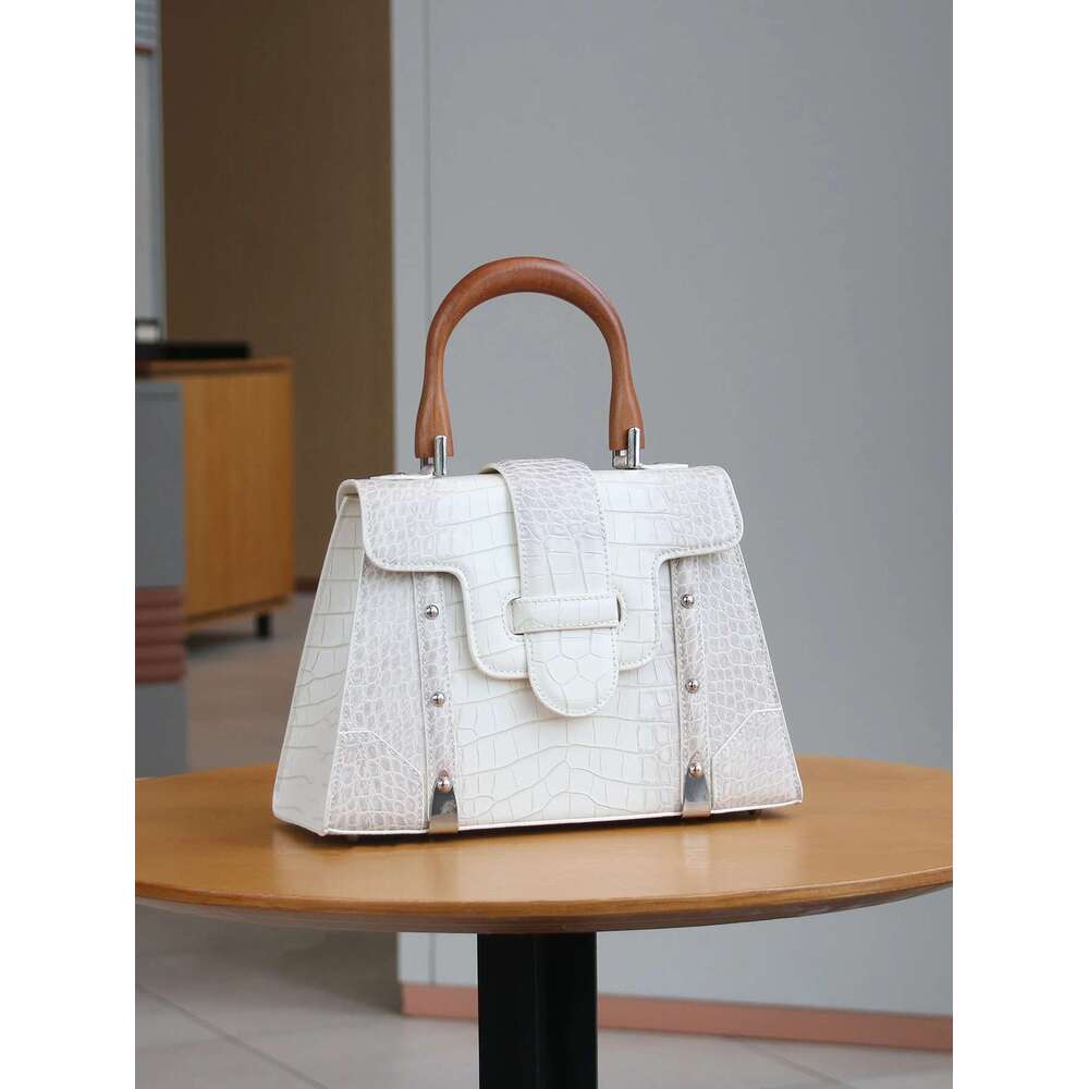 new high end temperament large capacity handbag casual fashion shoulder bag simple diagonal ladies w