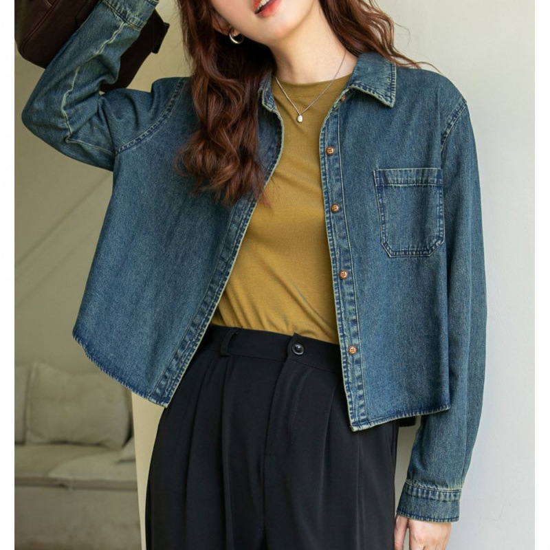 Small fresh internet famous denim jacket for women in spring and autumn, 2025 short style, outerwear shirt, small height, high waist, slimming top