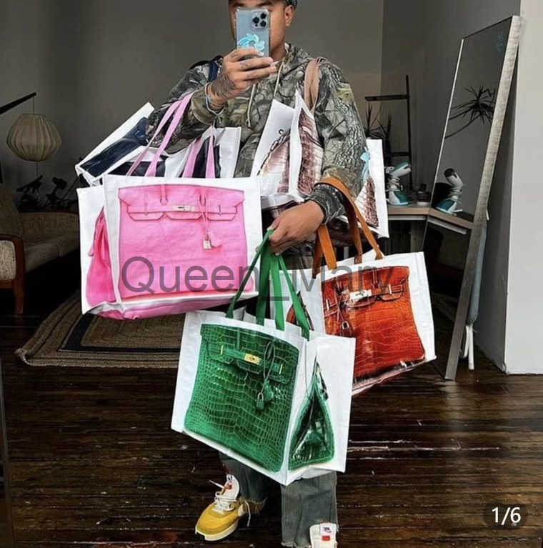 Grocery Bags INS Blogger Parody Creative Platinum Bag Remake Fitness Leisure Waterproof Woven Bag PP Woven Snakeskin Bag ShoppBag Custom Handbag J250526