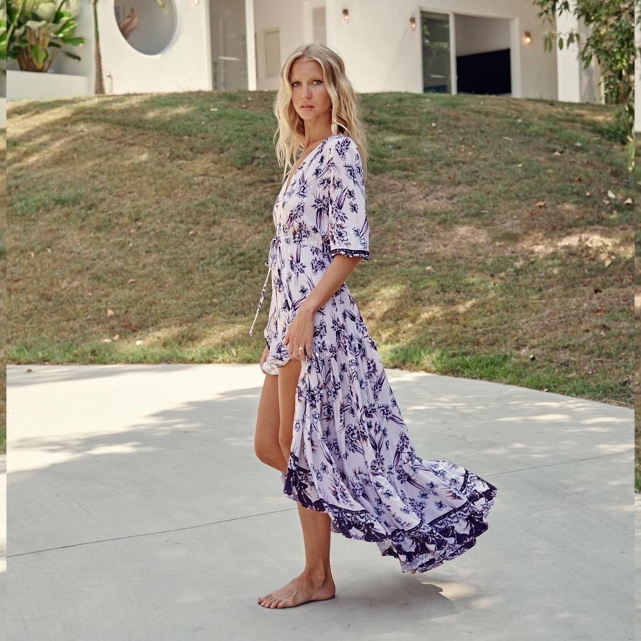 Spring and Summer New Womens V-neck Short Sleeve Slim Fit Dress Split Long Dress