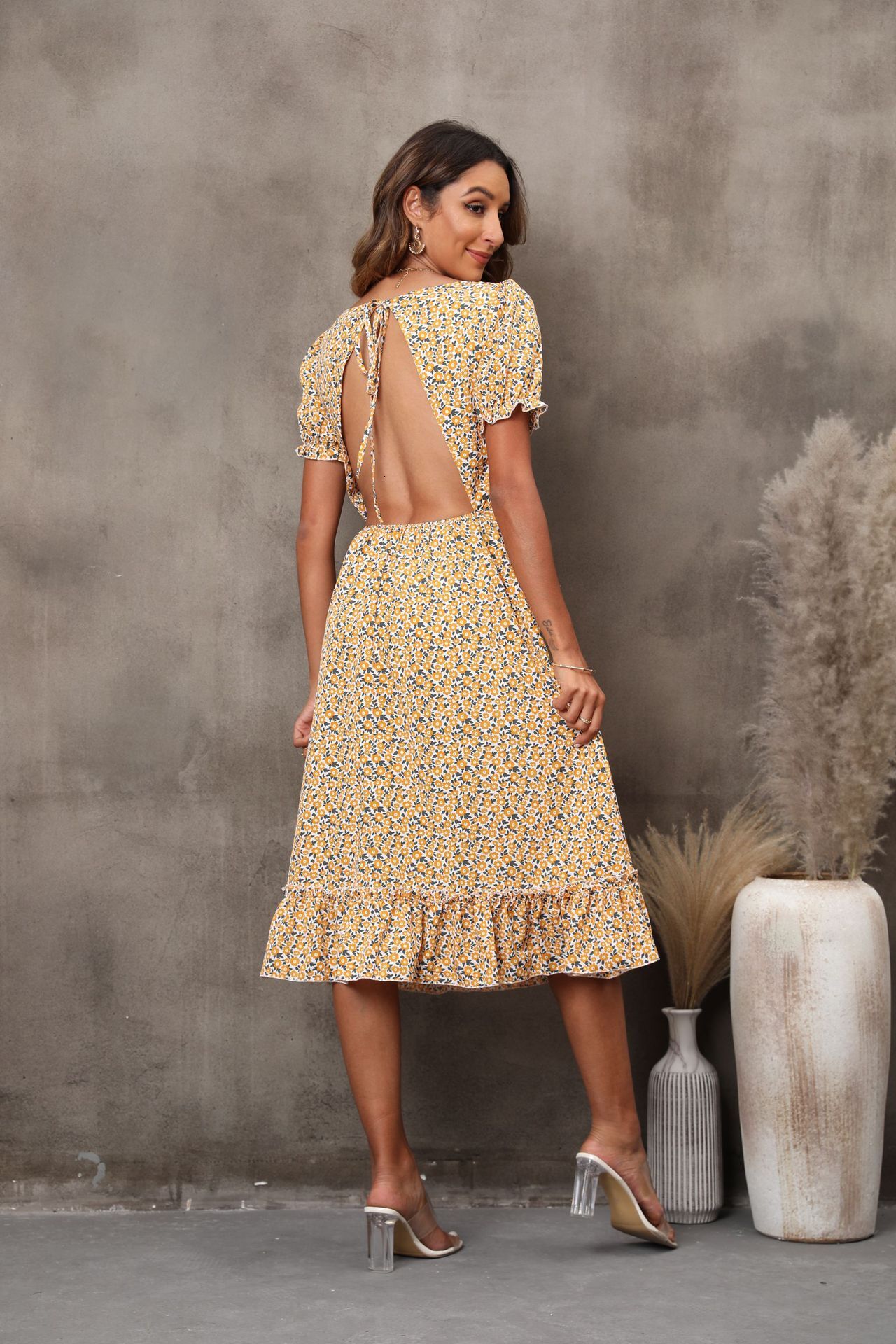 Spring/Summer New Womens U-neck Short Sleeve Floral Dress with Open Back