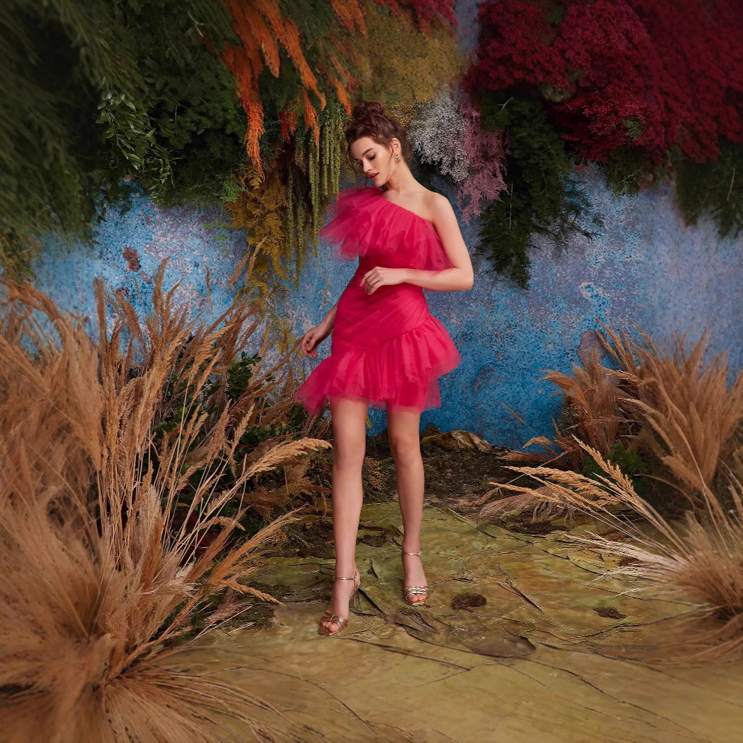 New Solid Color Single Shoulder Spring/Summer Mesh Tailored Banquet Slimming Hip hugging Evening Dress Set Two Piece