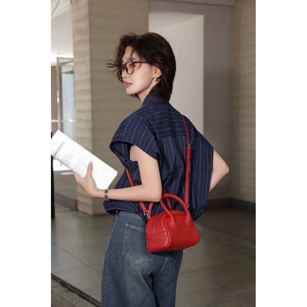 Ladies' high-end fashionable leather handbag, crossbody shell bag