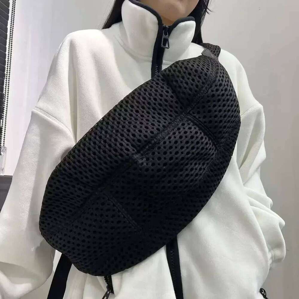 Women's Bags Designer Ladies' Fashionable Casual Mesh Diagonal Cross Bag, Lightweight And Versatile, Sewn Single Shoulder Handbag