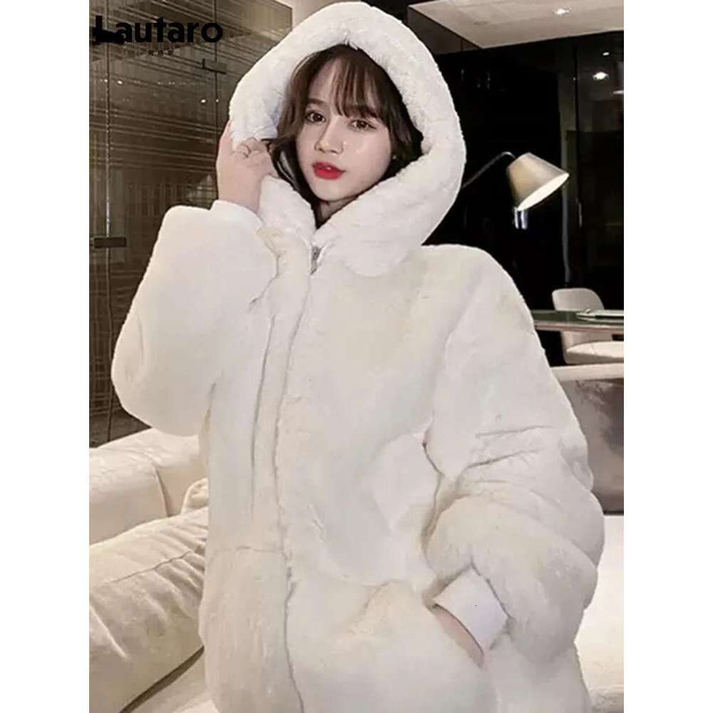 Lautaro-Oversized Faux Fur Jacket for Women, Fluffy, Warm, Soft, White, Long Sleeve, Black, Zip Up, Korean Hoodie, Winter