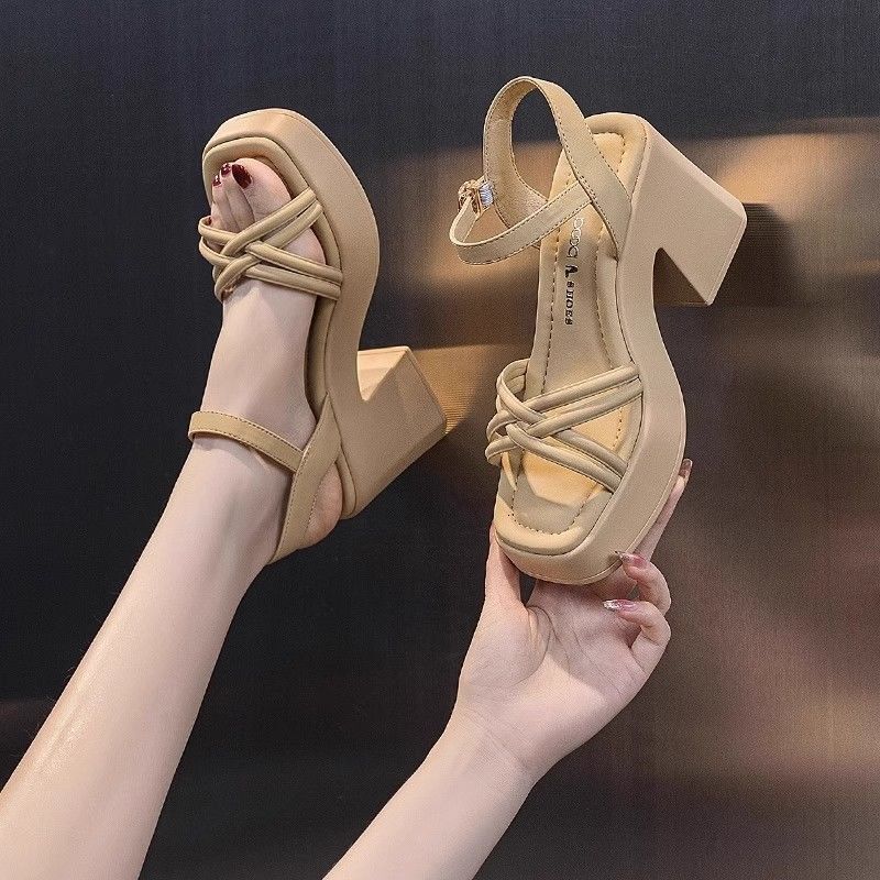 Rough heeled fairy style Roman sandals for women 2025 new summer outfit, anti slip and height increasing fashion, paired with skirts and high heels Dd