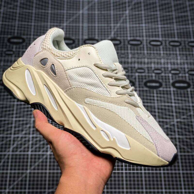 2025New arrivalPlaidCasual shoes high quality/Coconuts are really hot700High Quality36-44Couple Sneaker