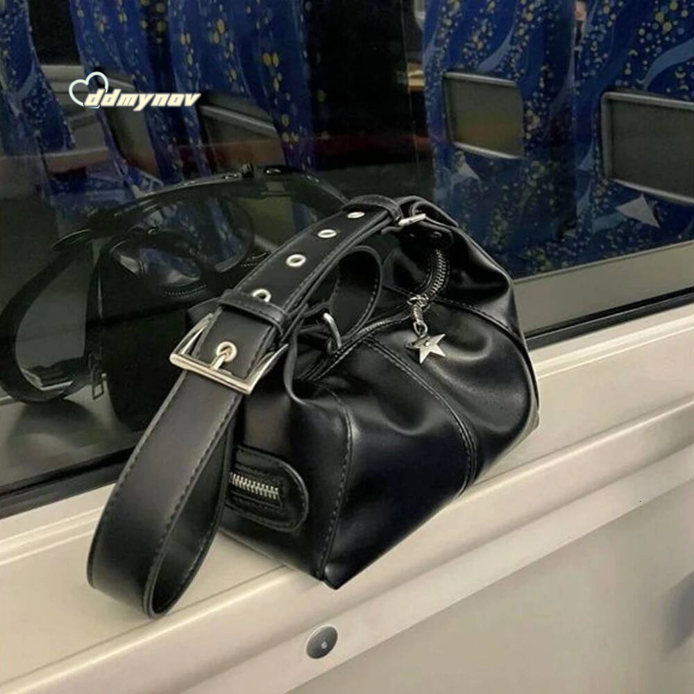 Y2K Korean Gothic Star Girl Black Handbag Haruku Aesthetic Vintage Shoulder Crossbody Bag Trendy Women Messenger Tote Bags ddmynov