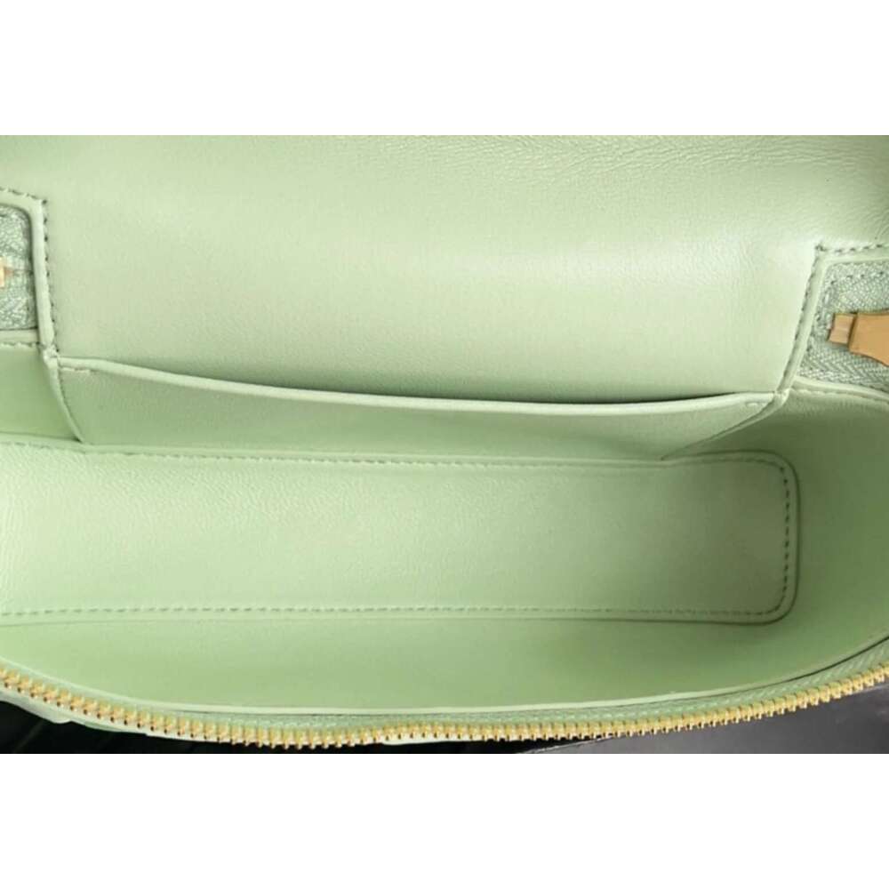 Fashionable Spring Summer Zipper Crossbody Makeup Bag Luxurious And Exquisite Woven Casual Women s ShoulderBag bag