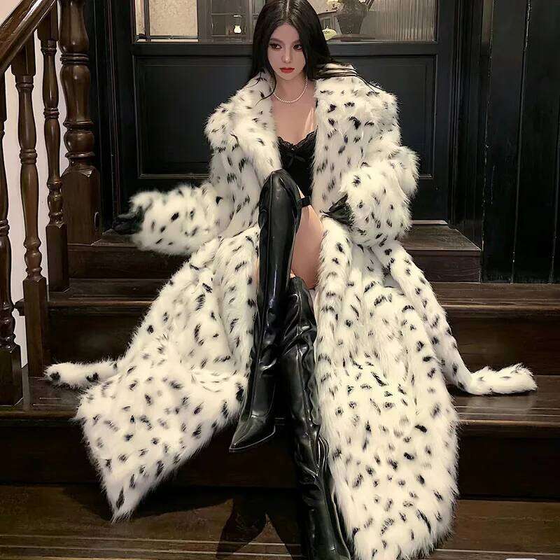 Faux 2025 Winter Warm Fashion High Quality Temperament Long Sleeve Women Fur Coat Female Overcoat