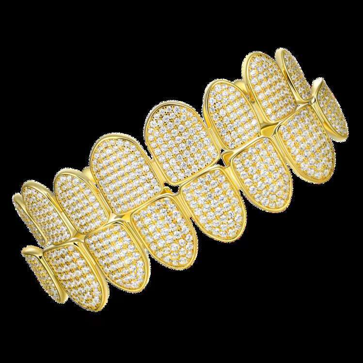 Fully Iced Gold Grillz Hip Hop Diamond Teeth Grillz 8 Top 8 Bottom Teeth One Size Fits All Moissanite Main Stone for Weddings