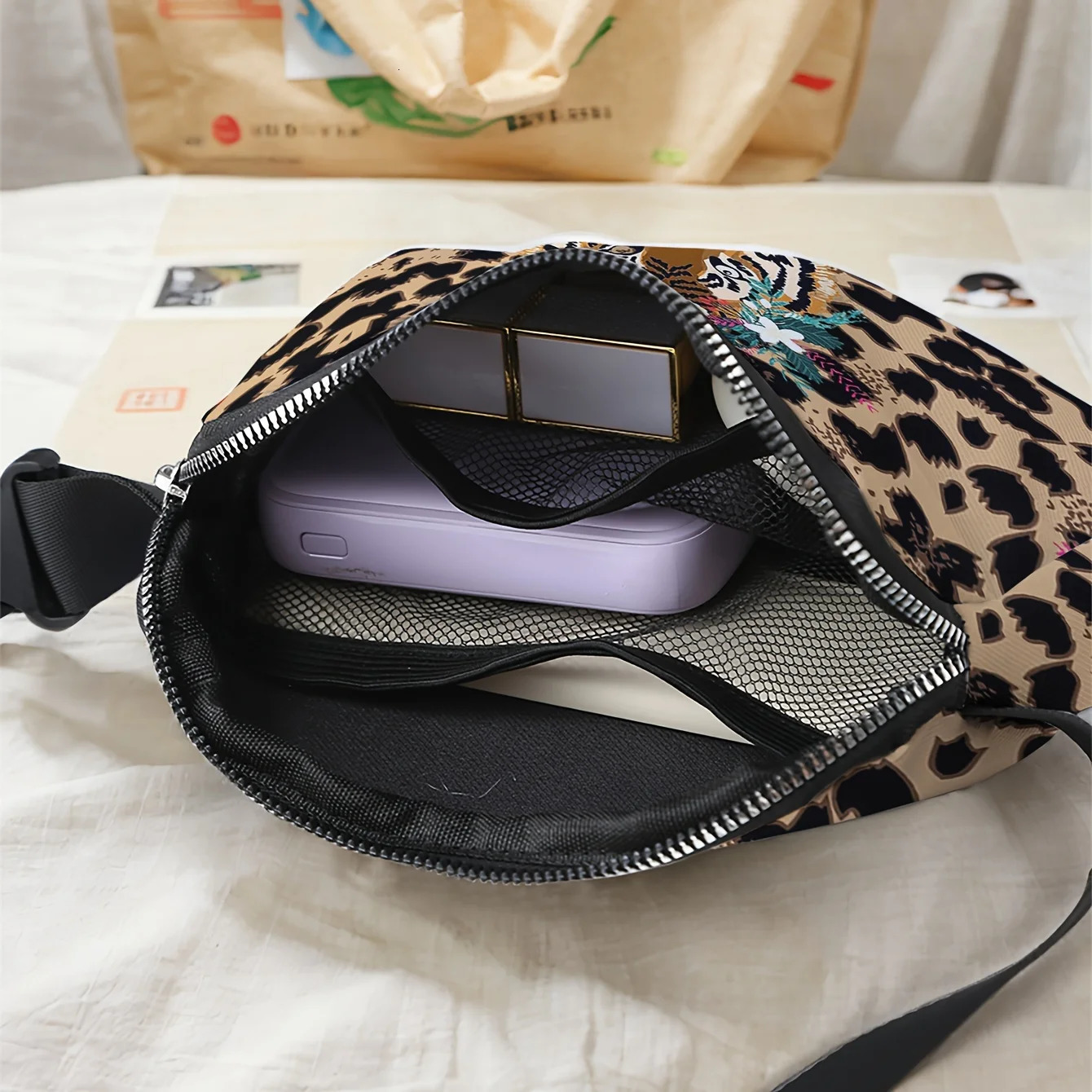 1pc tiger pattern printed fashionable adjustable crossbody bag a neutral sports waist bag suitable for running 250526