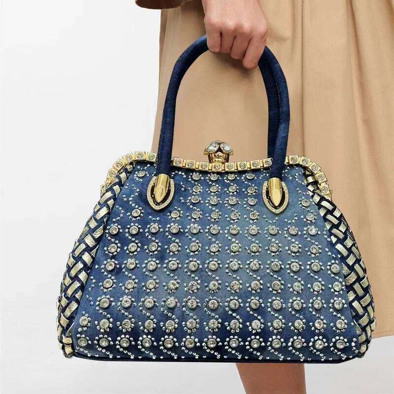 Women's Bags Designer Ladies' Fashionable And Elegant Floral Oversized Handbag, Retro Personalized Dia Embellished Shoulder Bag