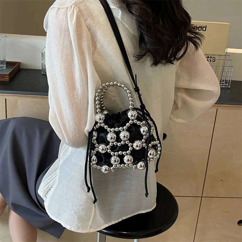 Beaded Handbags Hollow Woven Pearls Bags for Women Fashion Drawstring Shoulder Lady Evening Bag Party Wedding Clutch