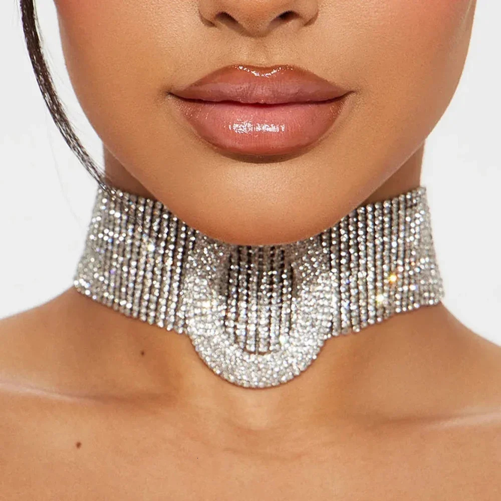 Fashion Short Choker Necklace Accessories Party for Women Gift Chunky Rhinestone Collar Necklace Bridal Jewerly 250519