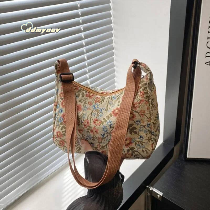 New Women Lady Bag Fashion Vintage Winter Versatile Literary Prints Cloth Crescent Pack Texture Temperament Crossbody Shoulder ddmynov