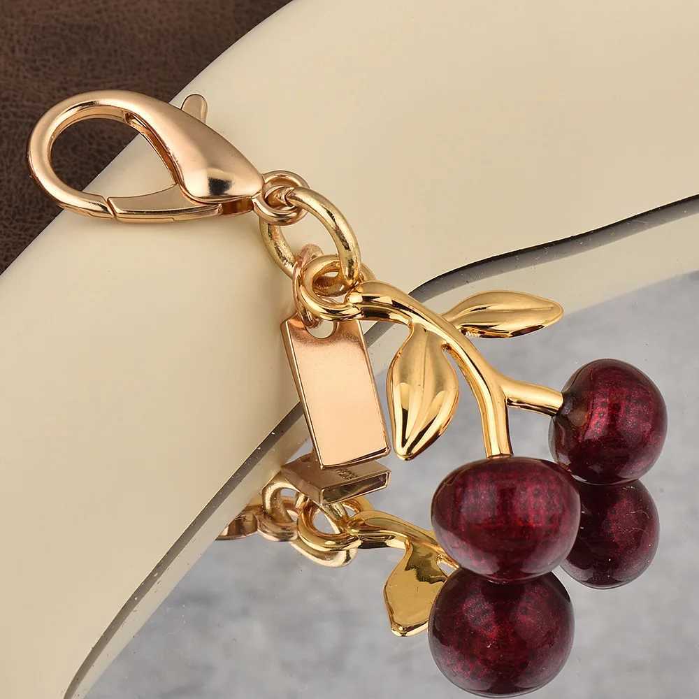 New Exquisite High-end Bear Cherry Dog Keychains For Women Y2k Bag Pendant Car Key Chains Jewelry Gift Decoration Accessories XJ250524