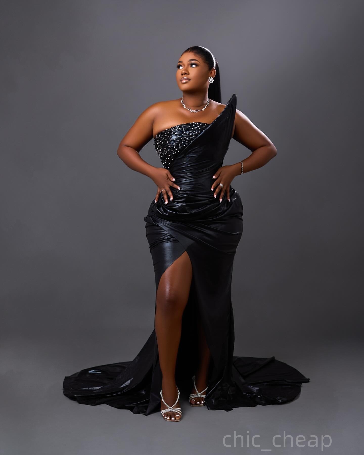 Black Mermaid Prom Dresses 2025 Strapless Crystals High Split Satin Evening Formal Party Second Birthday Engagement Gowns Plus Size Dress For Special 