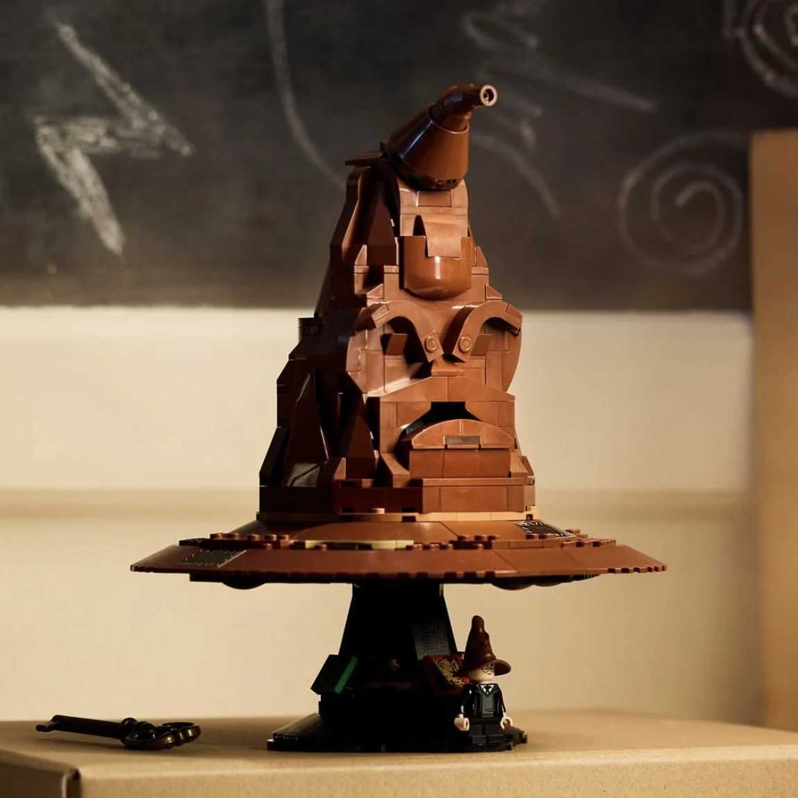561pcs Sorting Witch Hat Building Blocks Model Toy Fit 76429 Witch Pottered Wizard Hats Collection Christmas Birthday Gifts M250526
