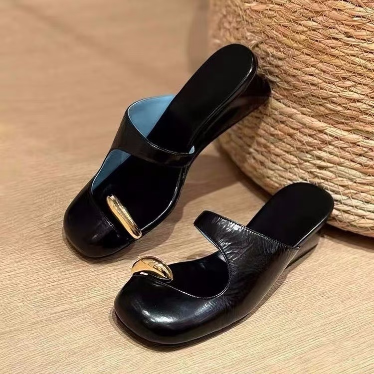 Set Metal Toe Wedge for Girls Baotou Women's New Casual Slippers Sandalias De Mujer Verano 2024 atos