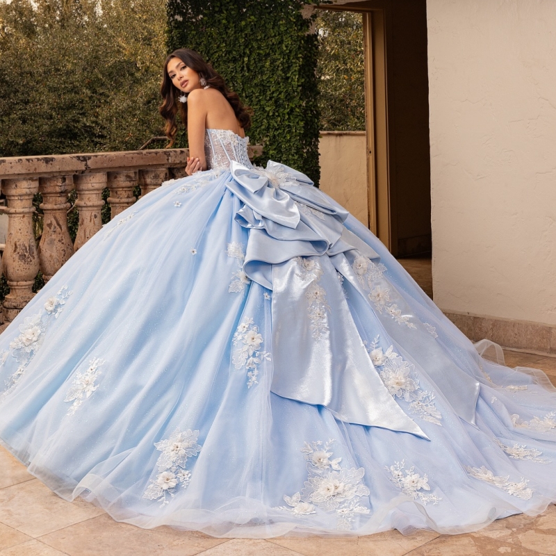 Sky Blue Shiny Quinceanera Dresses Off Shoulder Ball Gown Sweet 16 Dress Beading Crytal Applique Flower Tull Birthday Party Vestidos 15 Anos