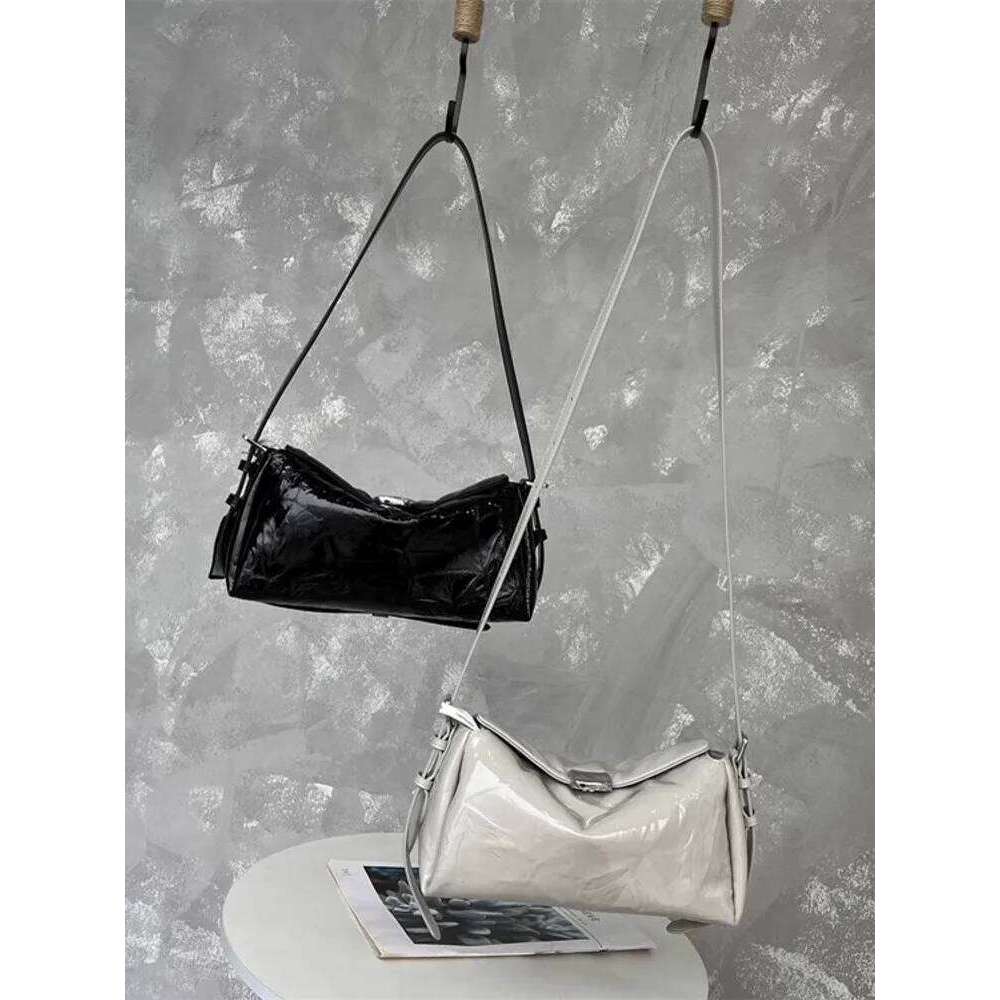 Ladies Office Genuine Leather Mini Armpit Handbag Tote Women Single Shoulder Bag Hasp Fashion Designer Elegant Crossbody Bags