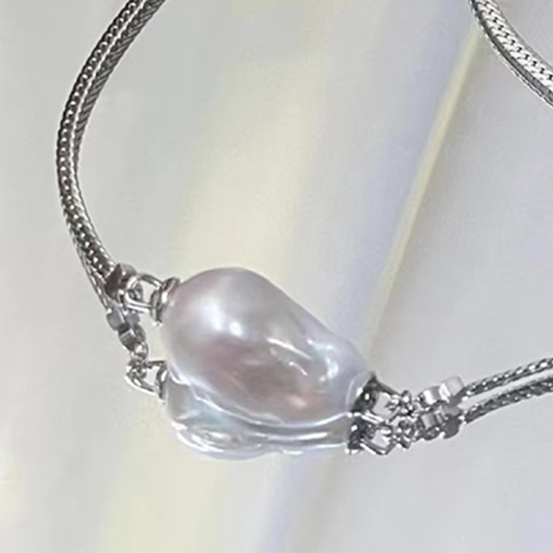 Elegant Women's Pearls Jewelry: Real Freshwater Beads & 14k Yellow Gold Finish Chain