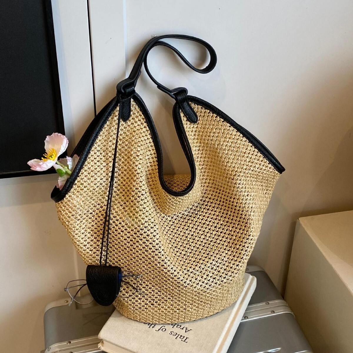 Free Shipping Designer Bag Women's Summer Handbag Fashionable Woven Shoulder Bag Casual Vacation Beach Bag Large Capacity Grass Woven Bag Vegetab