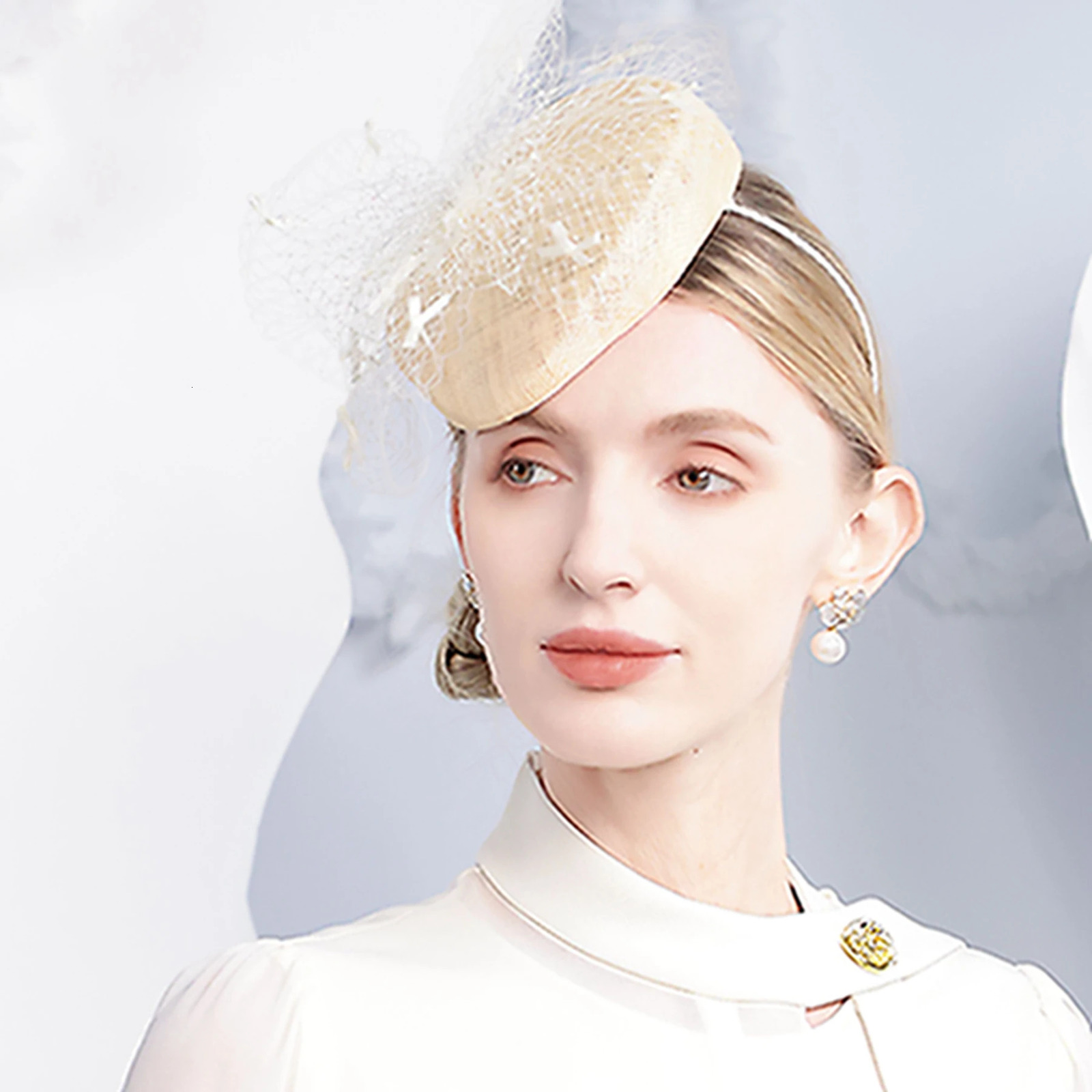 Champagne Feathers Sinamay Fascinator Hat Headband Wedding Veil Tea Party Bridal Hair Accessory 250520