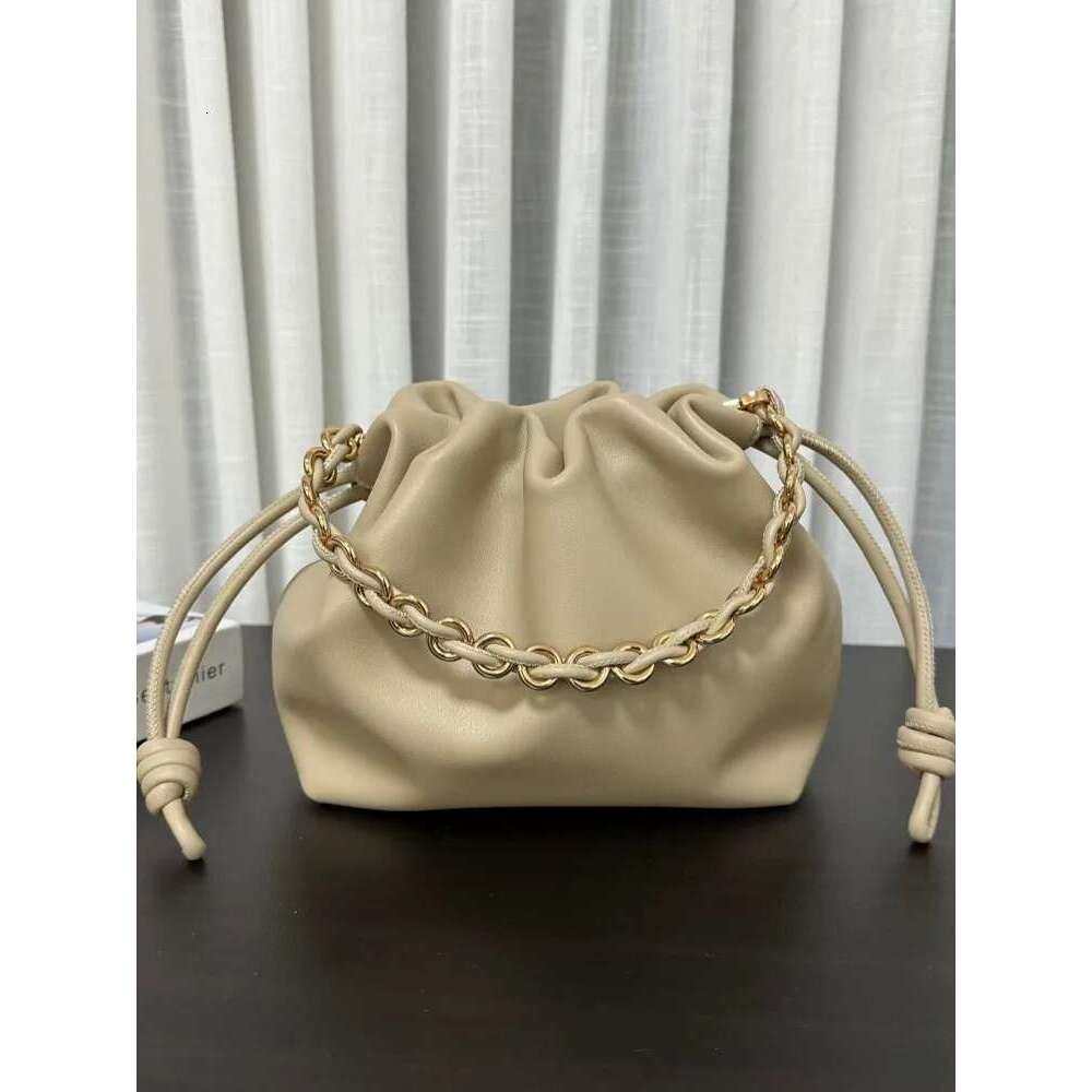 Office Women Single Chain Strap Shoulder String Bucket Versatile Multi Functional Design Casual Split Leather Crossbody Bag bag
