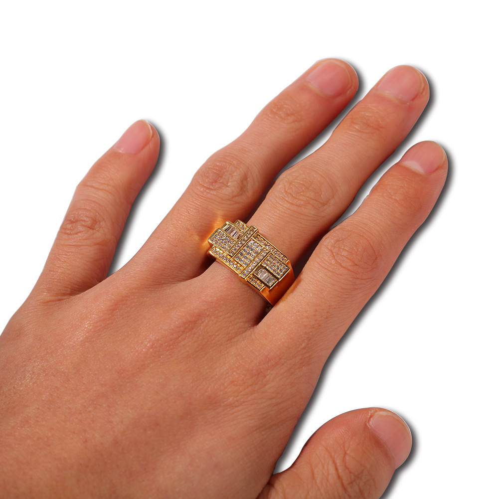 European and American fashion personality hip-hop round full diamond ring refers to men's high-grade fashion accessories Free shipping.