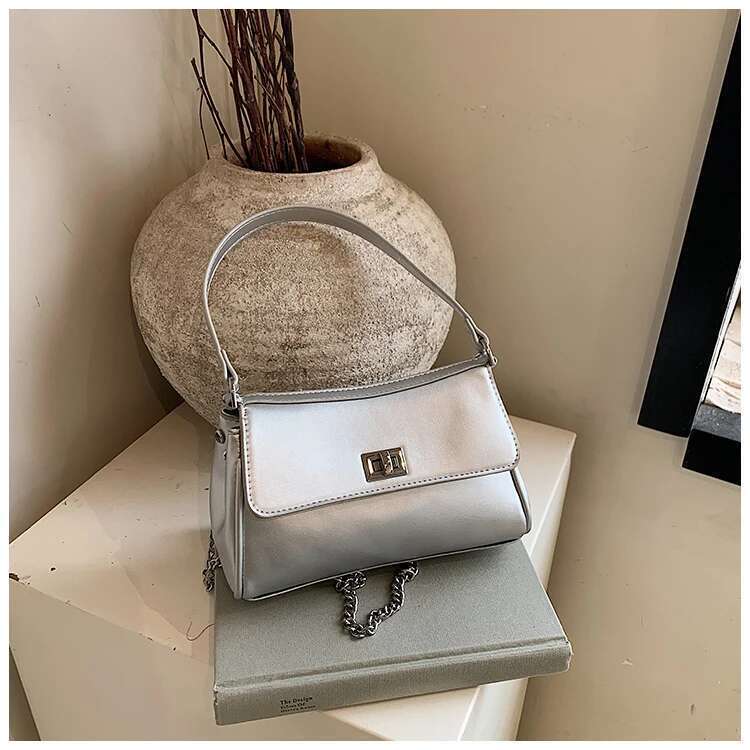 Classic Minimalist Leather Crossbody Bag Solid Color Casual Tote For Women Trendy Large Capacity Messenger