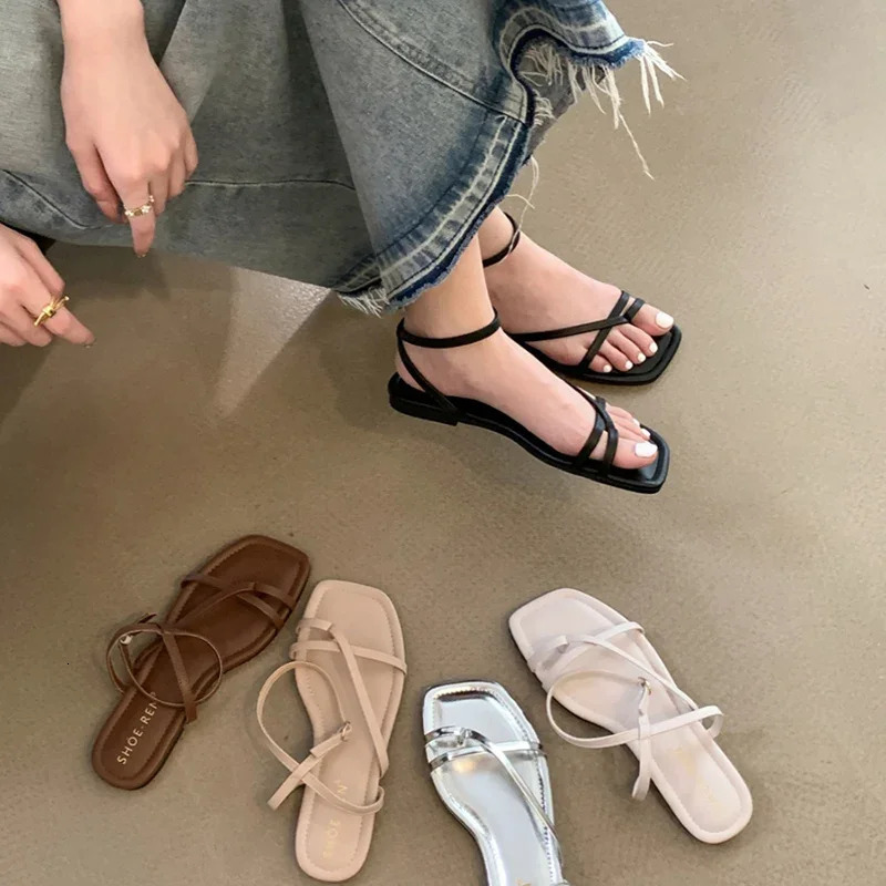 Summer Gladiator Women Sandals Fashion Elegant Narrow Band Clip Toe Shoes Ladies Comfort Flats Beach Sandals 250526BJ