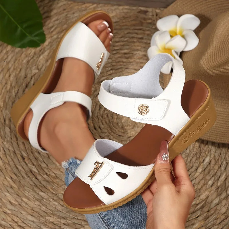 Women Summer Casual Wedge Sandals Comfortable Non Slip Beach Shoes Woman Flower Decor PU Leather Walking 250526