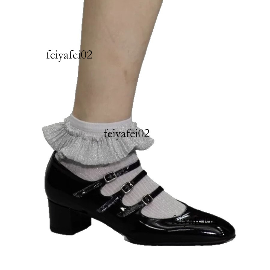 Designer sandals Carel Mary Mary Jane Shoes Women French Retro Little Red Shoes Chunky Heel Wedding Shoes High Heels Mid Heel Patent Leather Single Sh