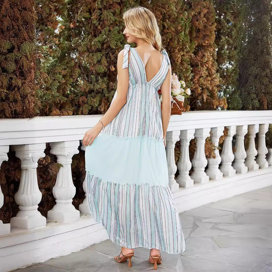 New womens sexy V-neck sleeveless dress with loose hem