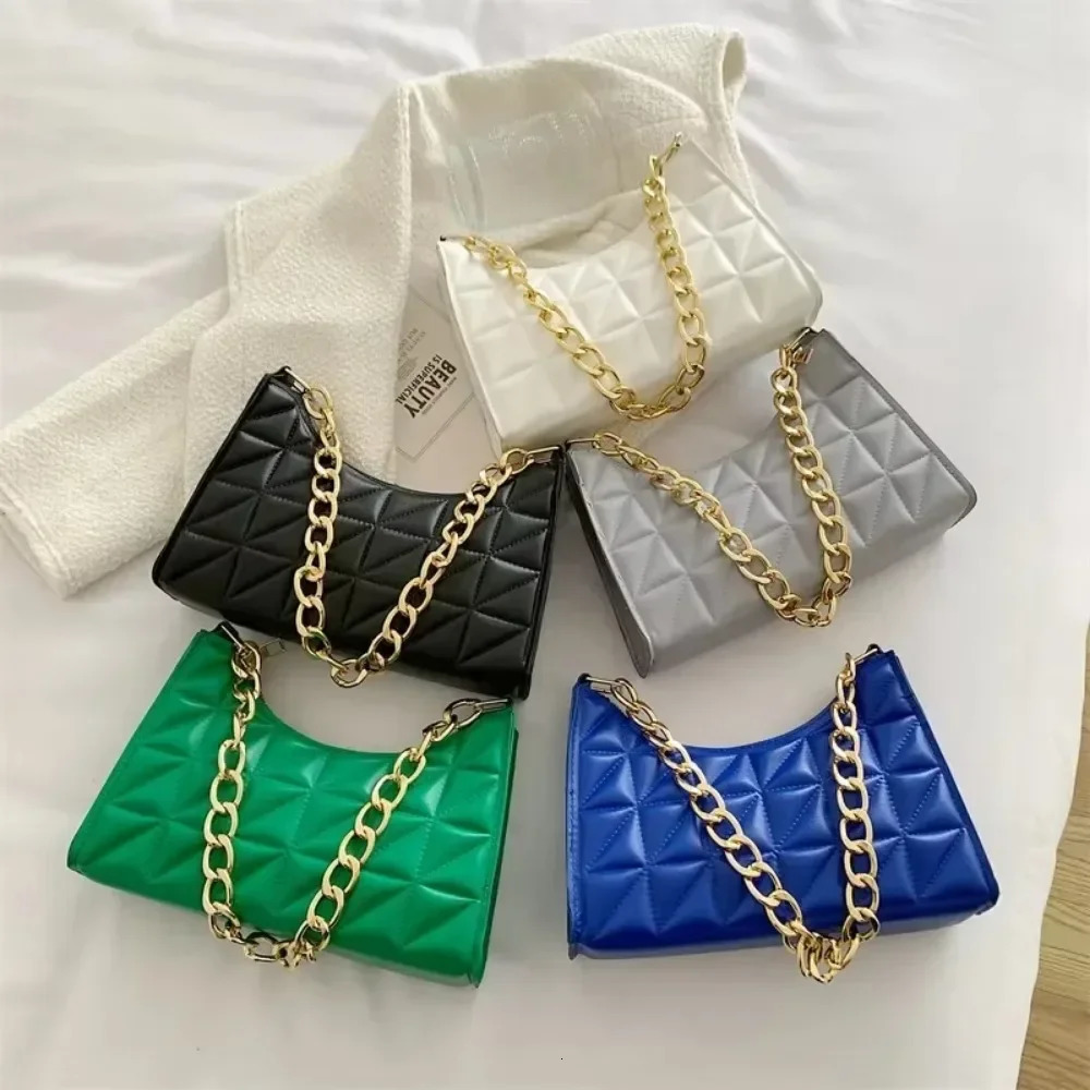 Womens Advanced Diamond Bag Trend All-match Shoulder Bag Niche Chain Handbag Female Fashion Texture Shopping Bag 250526