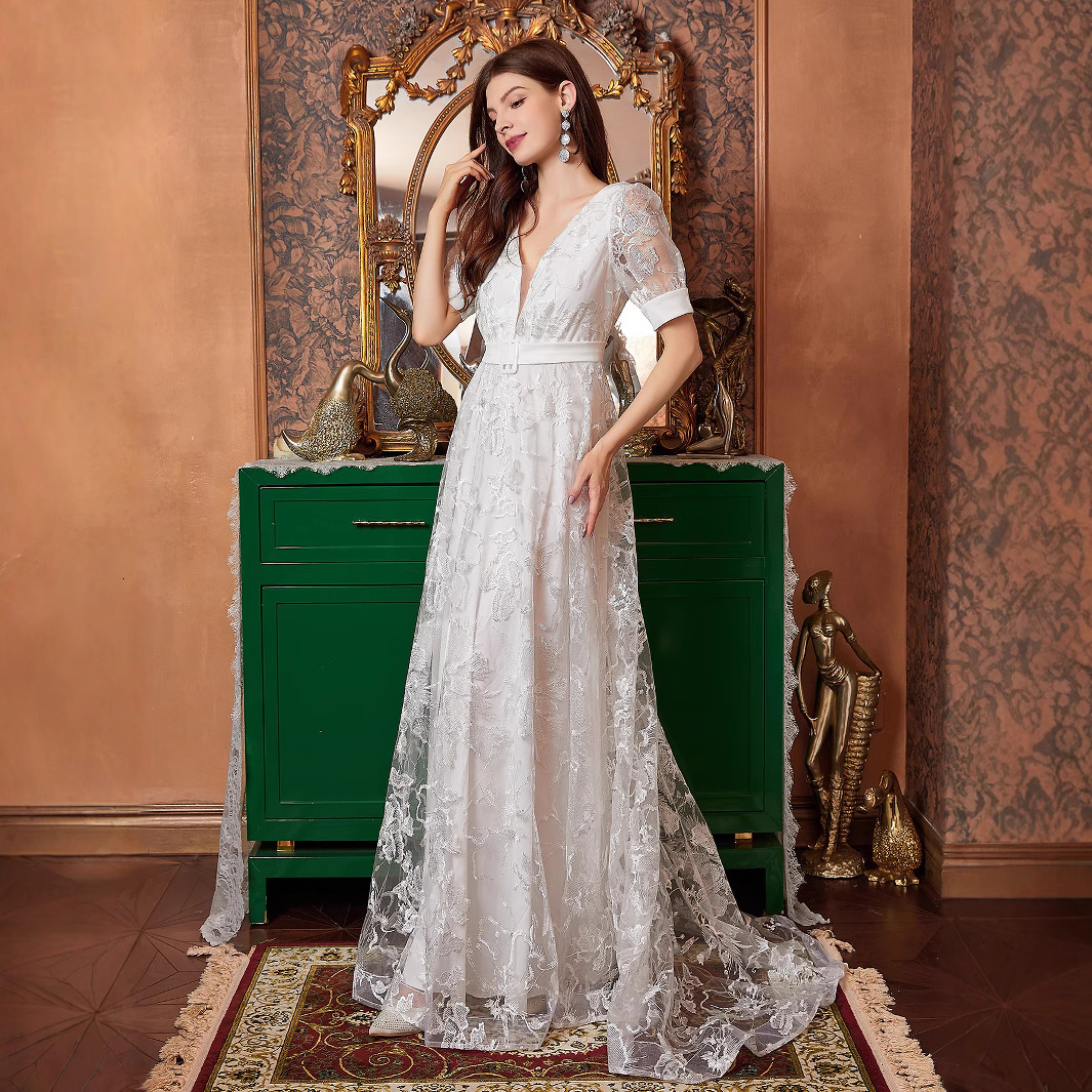 Womens new trailing lace wedding dress bridal gown banquet party V-neck trailing gown