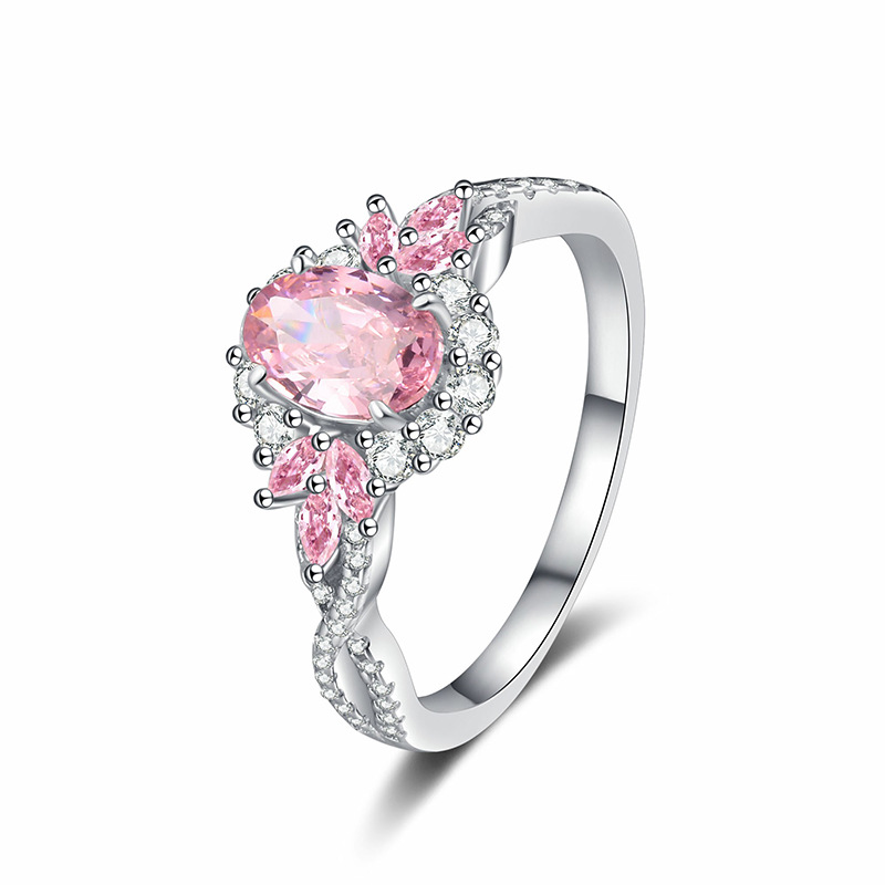 Opulent Fashion Statement Piece Intricate Filigree Pattern & Vivid Color of Top-Quality Artificial Gemstones Adorning a Versatile Solitaire Band