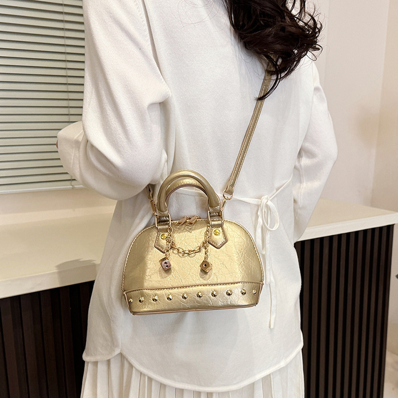 for Women Niche Design 2025 New Light Luxury Exquisite Handbag with Rivets Single Shoulder Crossbody Bag